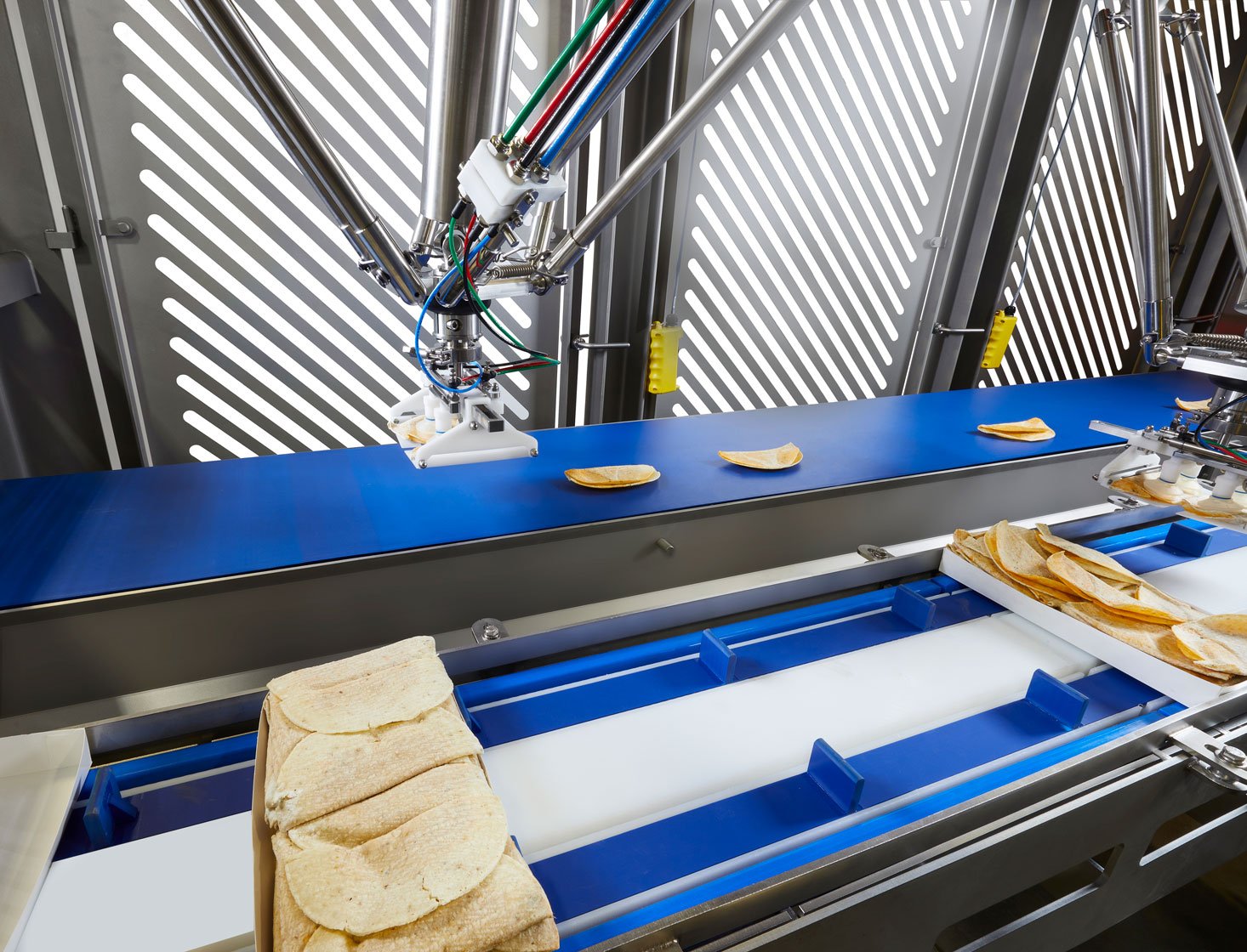 B&R controls on a JLS robotic packaging line, programmed in-house in the JLS FLIGHT LAB, York, PA